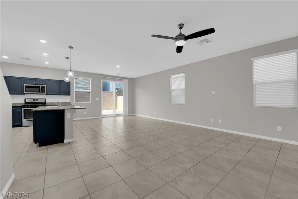 7081 Baza, Las Vegas, NV 89113