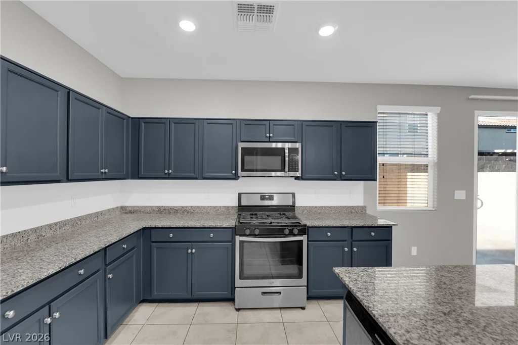 7081 Baza, Las Vegas, NV 89113