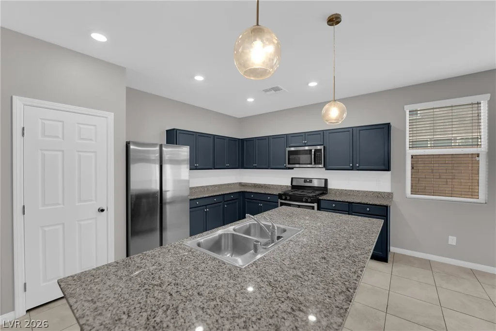 7081 Baza, Las Vegas, NV 89113