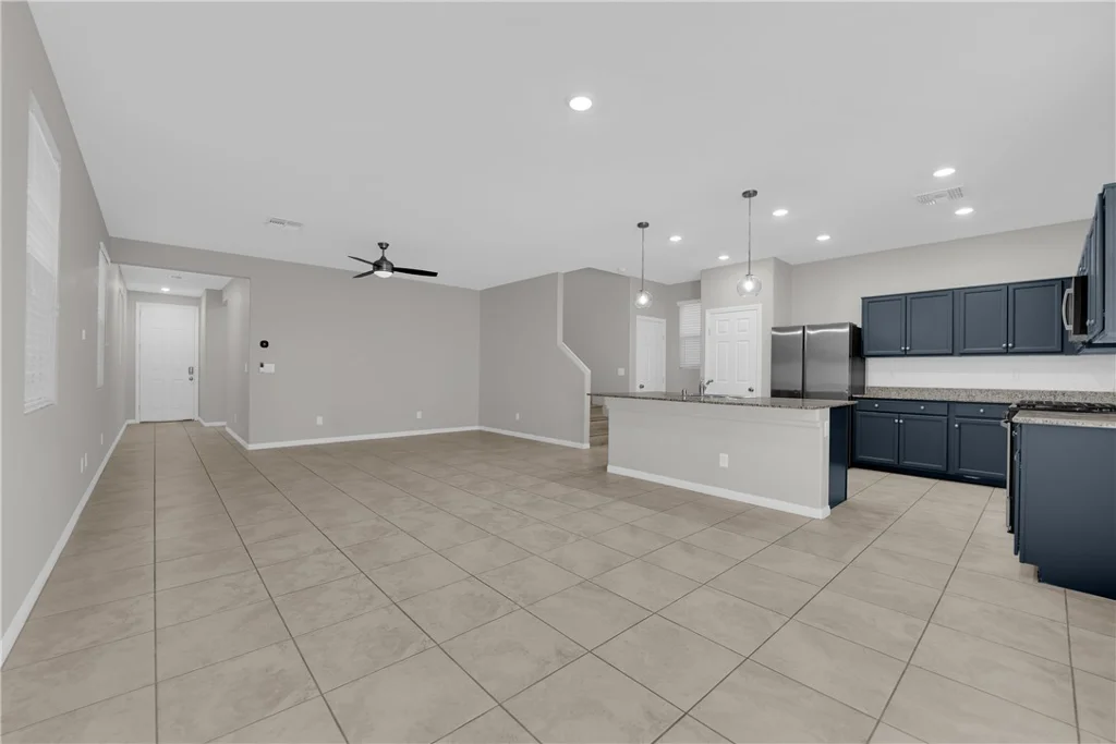 7081 Baza, Las Vegas, NV 89113