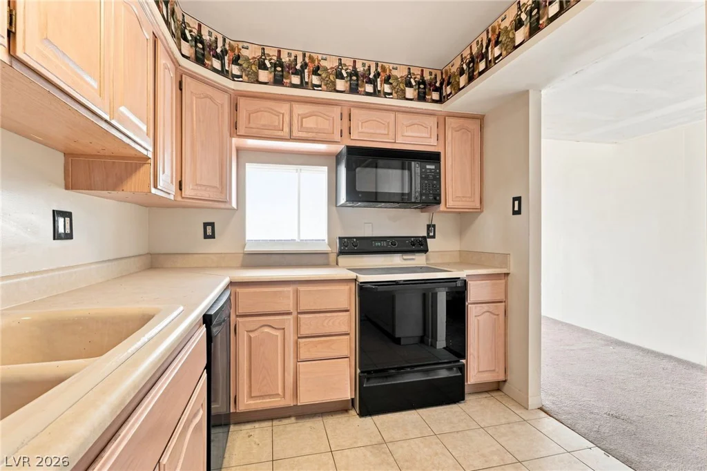 3111 Bel Air, Las Vegas, NV 89109