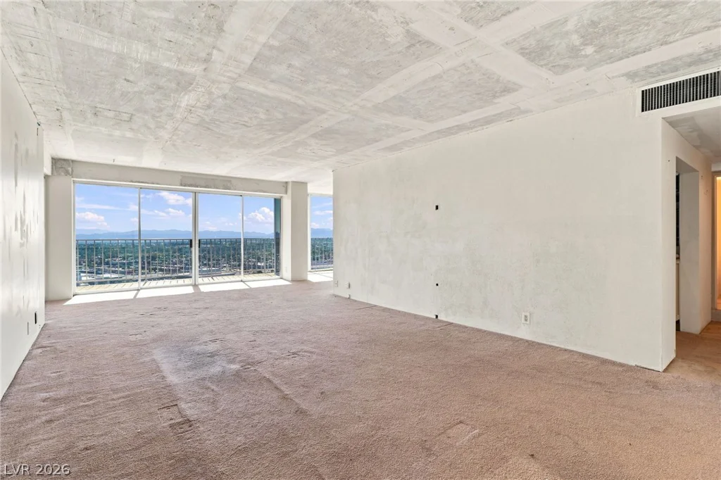 3111 Bel Air, Las Vegas, NV 89109