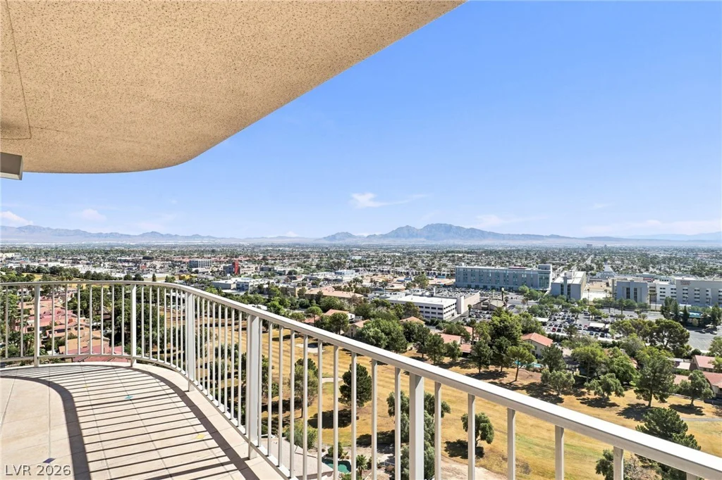 3111 Bel Air, Las Vegas, NV 89109