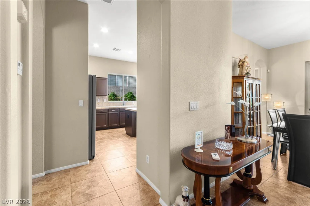 3290 Squire, Las Vegas, NV 89135