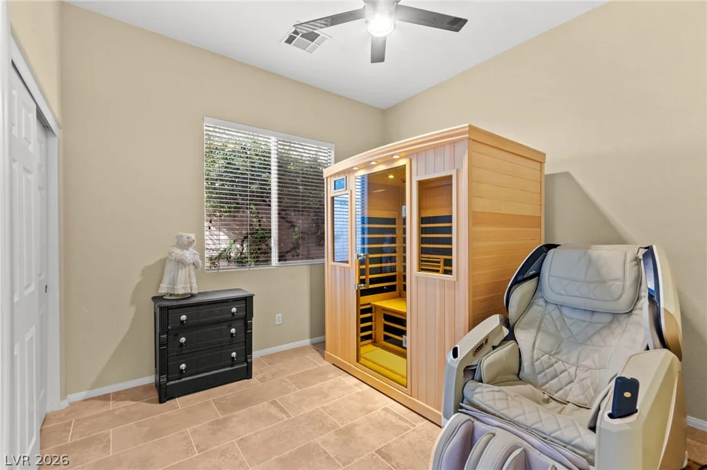 3290 Squire, Las Vegas, NV 89135