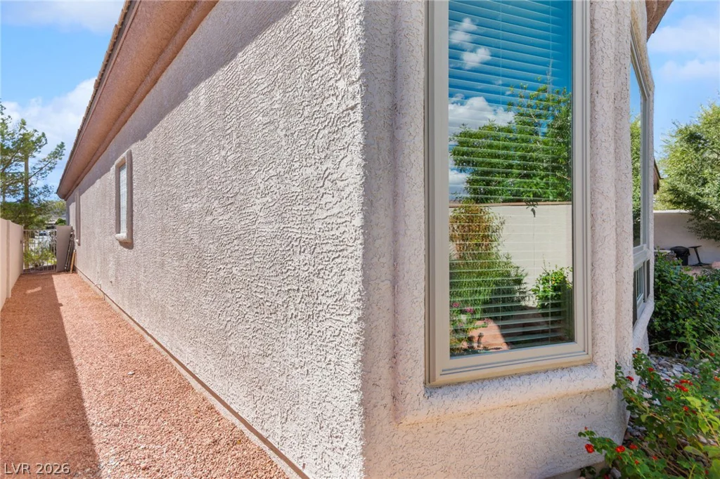 3290 Squire, Las Vegas, NV 89135