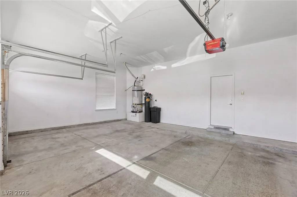 3290 Squire, Las Vegas, NV 89135