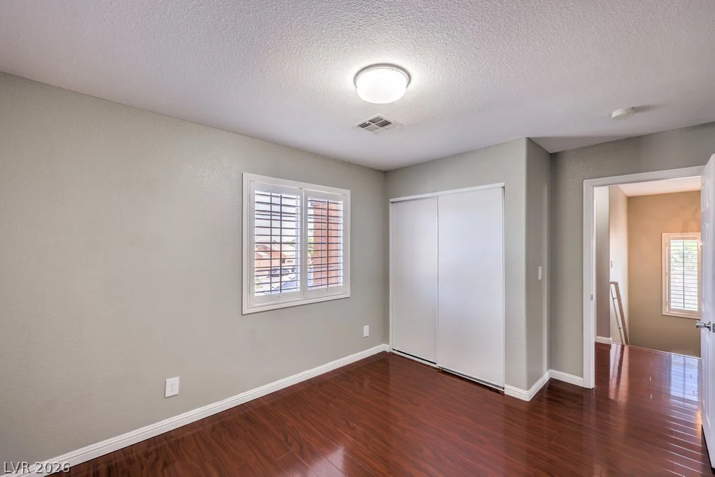 7661 Damascus, Las Vegas, NV 89113