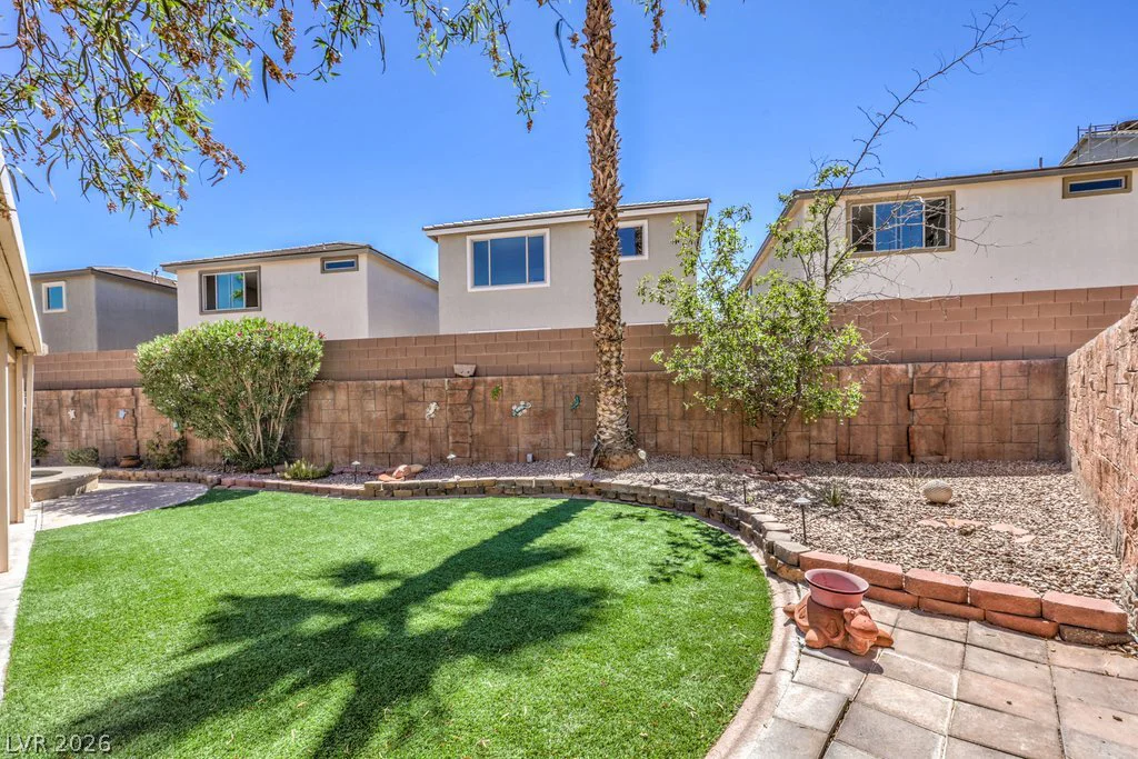 7661 Damascus, Las Vegas, NV 89113