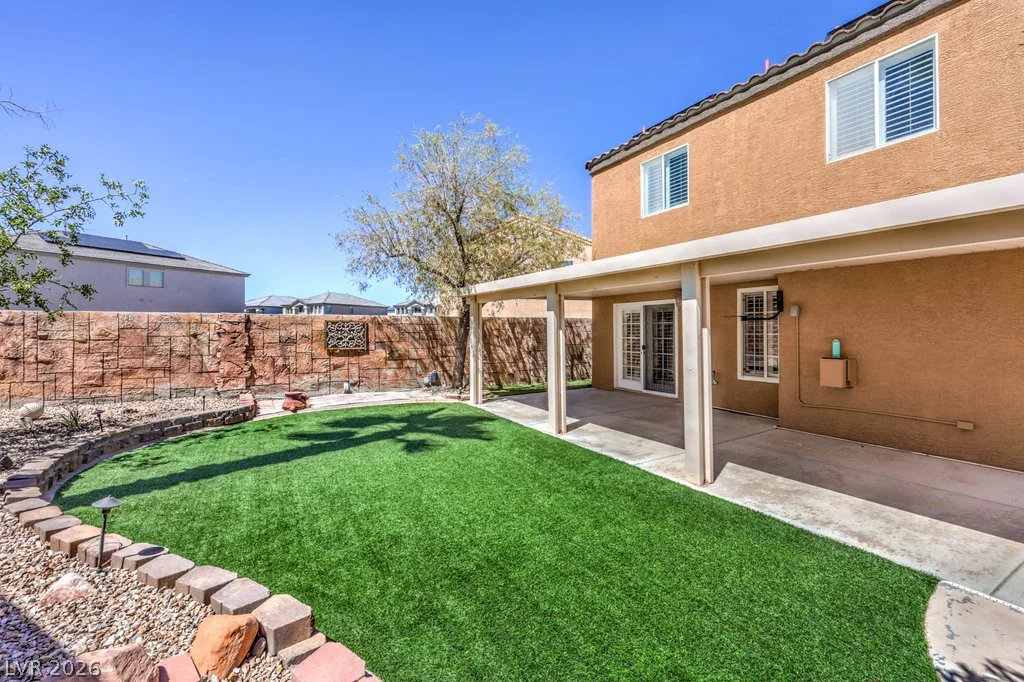 7661 Damascus, Las Vegas, NV 89113