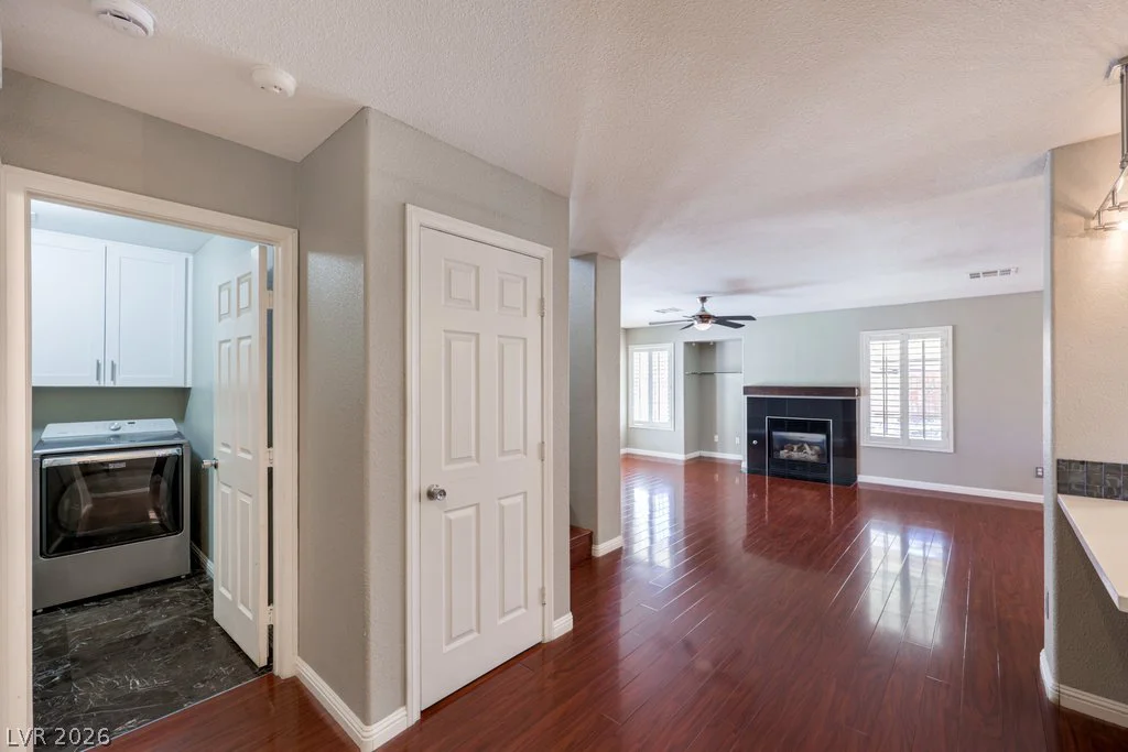 7661 Damascus, Las Vegas, NV 89113