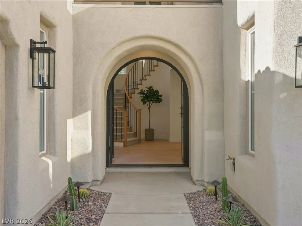 3091 Red Springs, Las Vegas, NV 89135