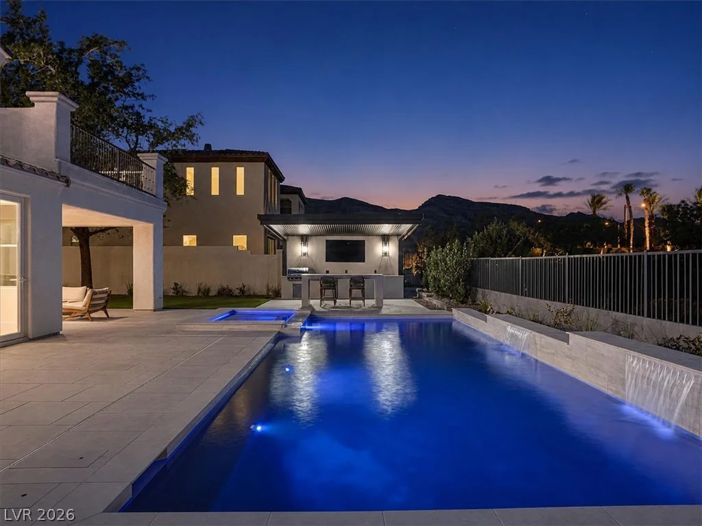 3091 Red Springs, Las Vegas, NV 89135