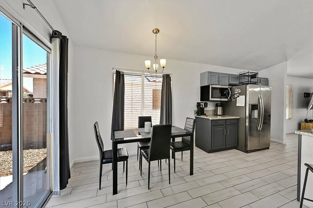 7008 Overhill, Las Vegas, NV 89129