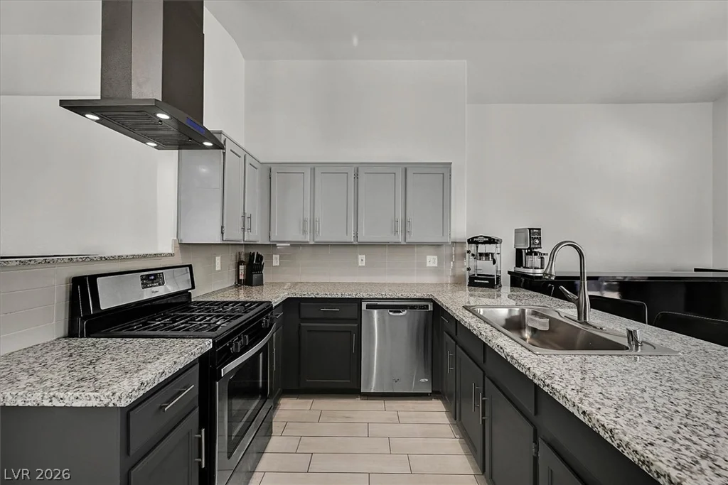 7008 Overhill, Las Vegas, NV 89129