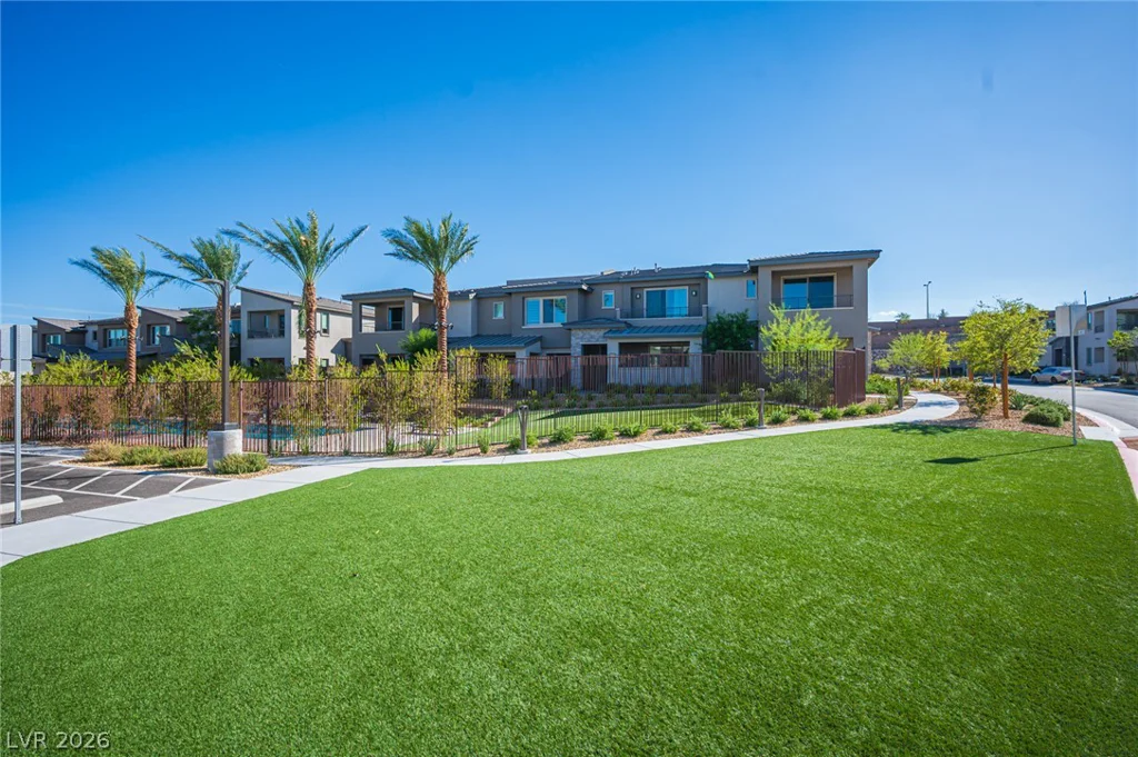 2545 Monolith, Las Vegas, NV 89138