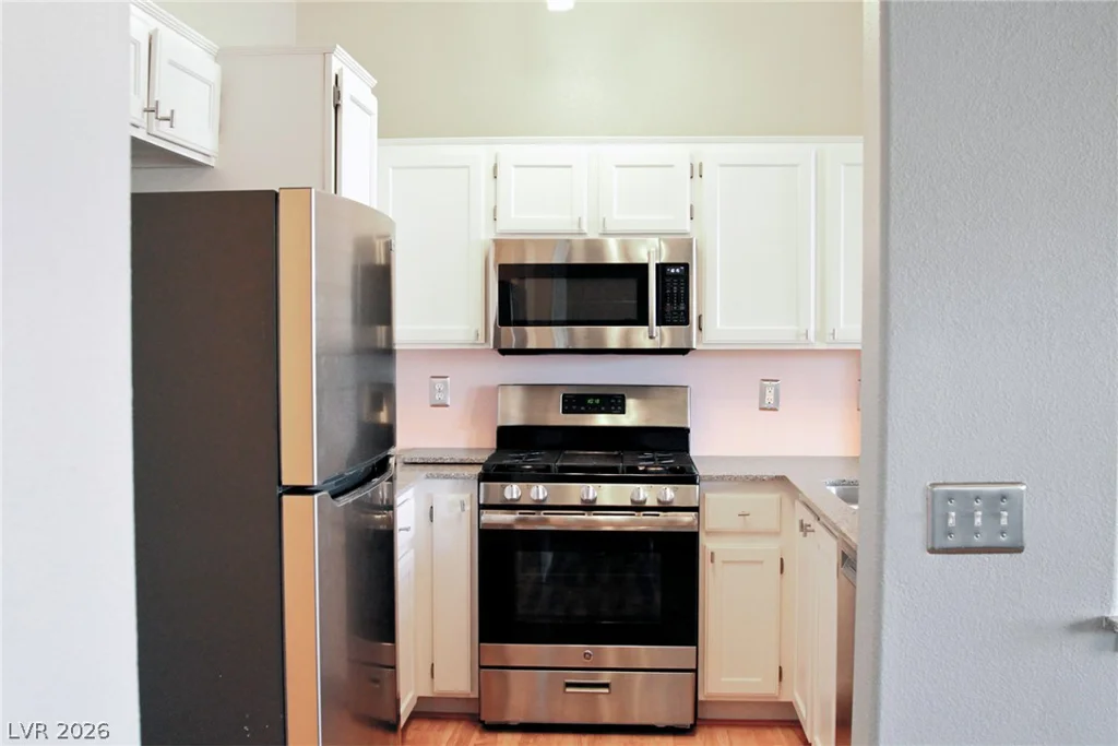 1347 Silver Sierra, Las Vegas, NV 89128
