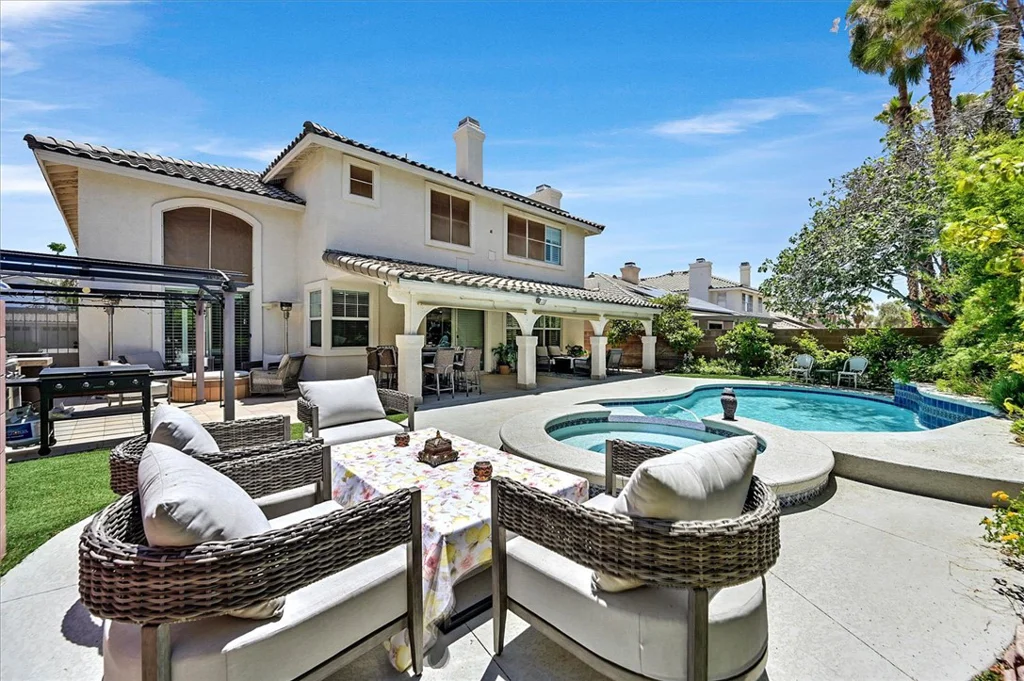3739 Broadmead, Las Vegas, NV 89147
