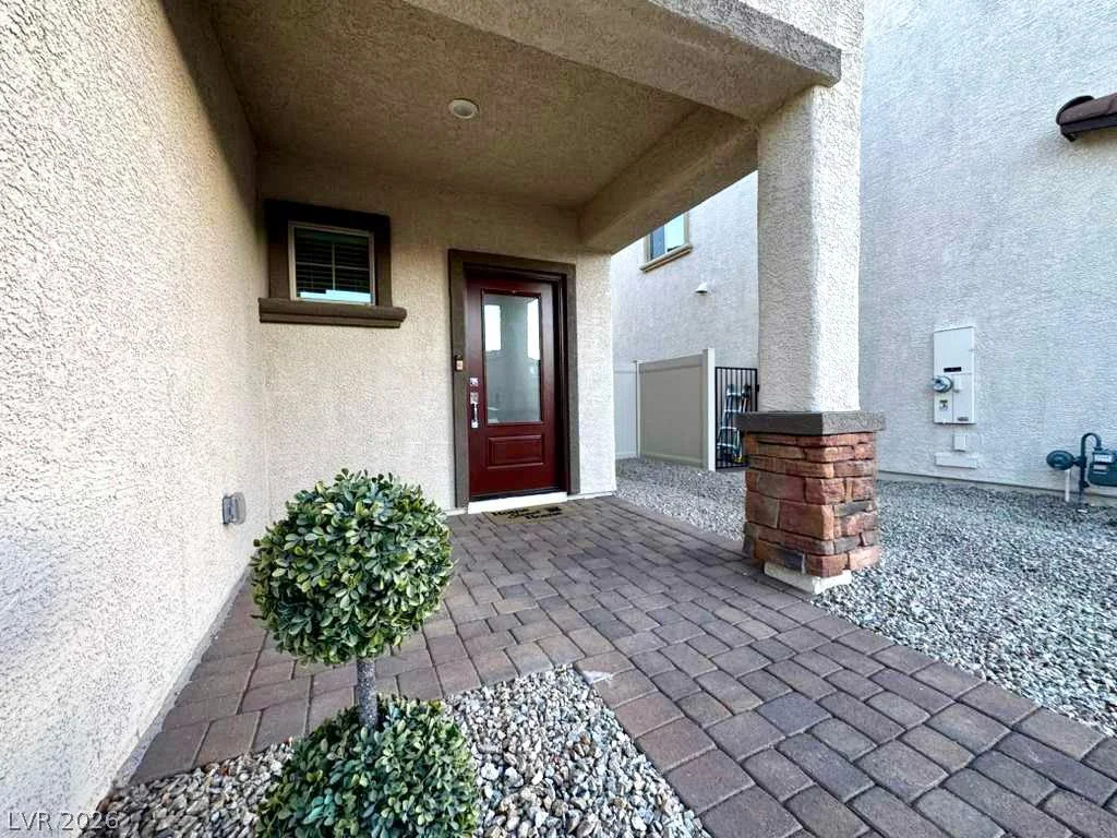 1647 Sandia Rock, North Las Vegas, NV 89032