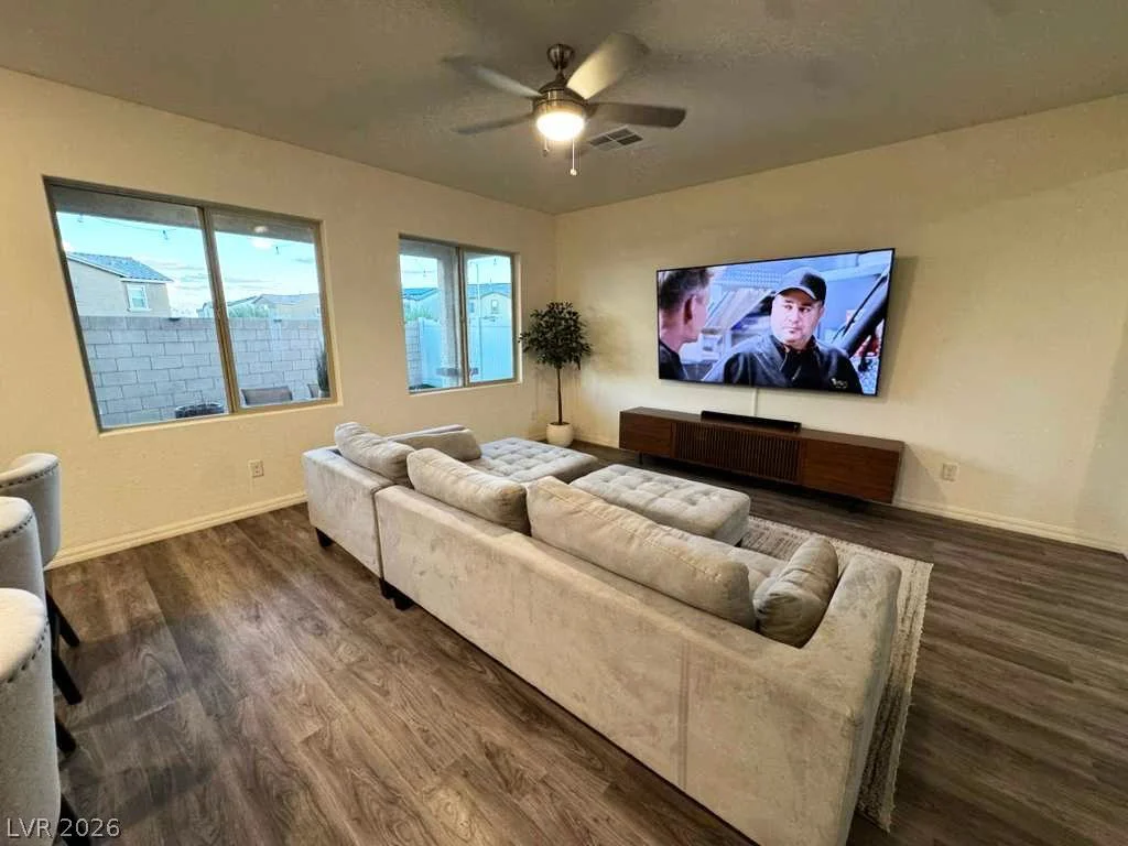 1647 Sandia Rock, North Las Vegas, NV 89032