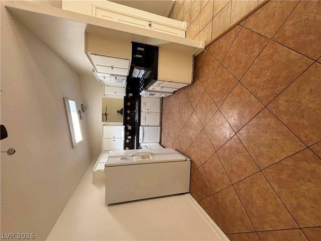 2312 Shady Hill, Las Vegas, NV 89106