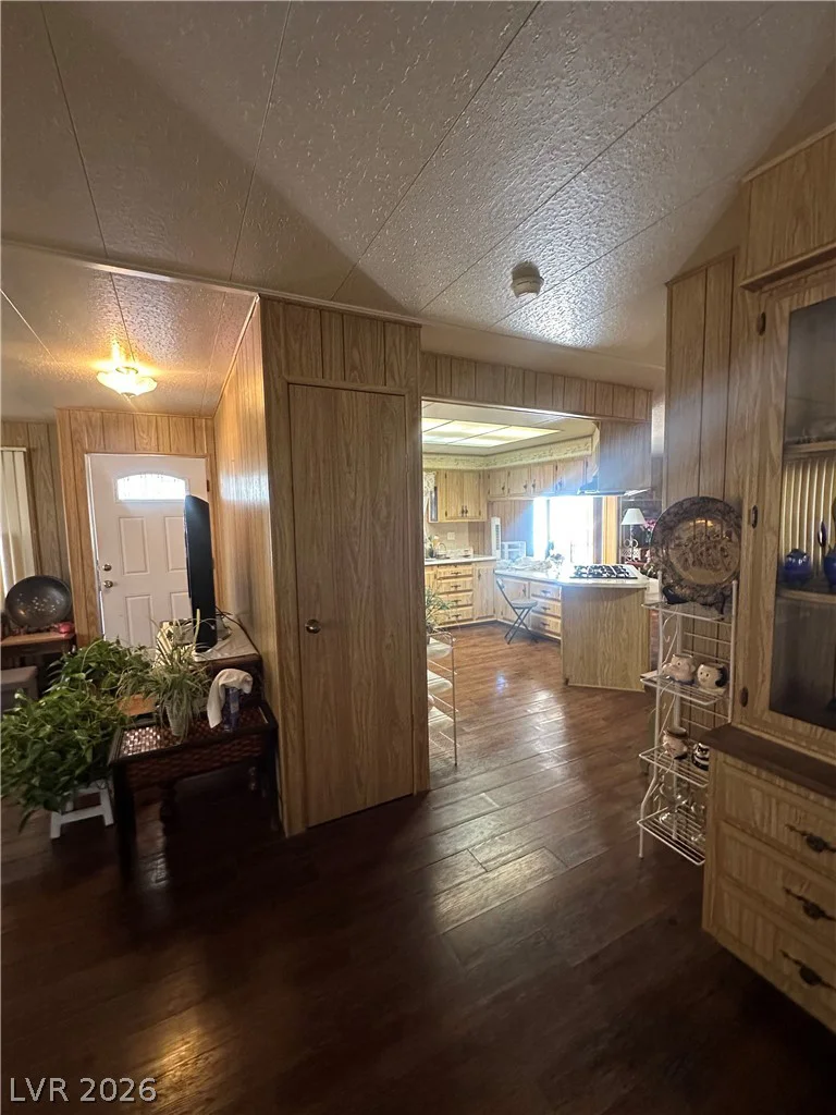 5073 Ridge, Las Vegas, NV 89103