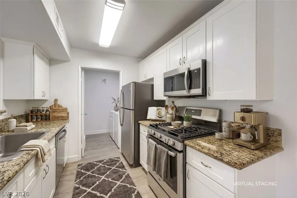 7885 Flamingo, Las Vegas, NV 89147