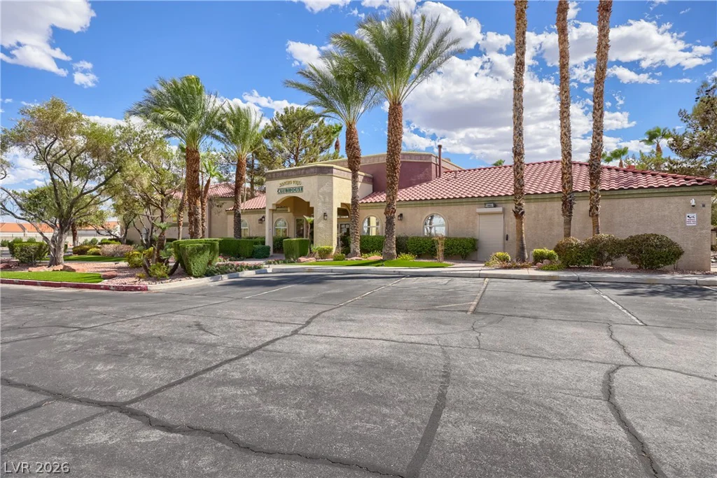 7885 Flamingo, Las Vegas, NV 89147