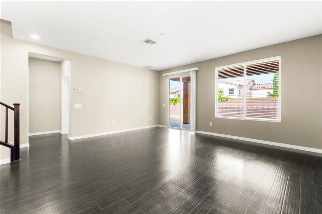 11048 Prairie Grove, Las Vegas, NV 89179