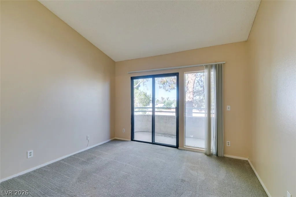 940 Sloan, Las Vegas, NV 89110