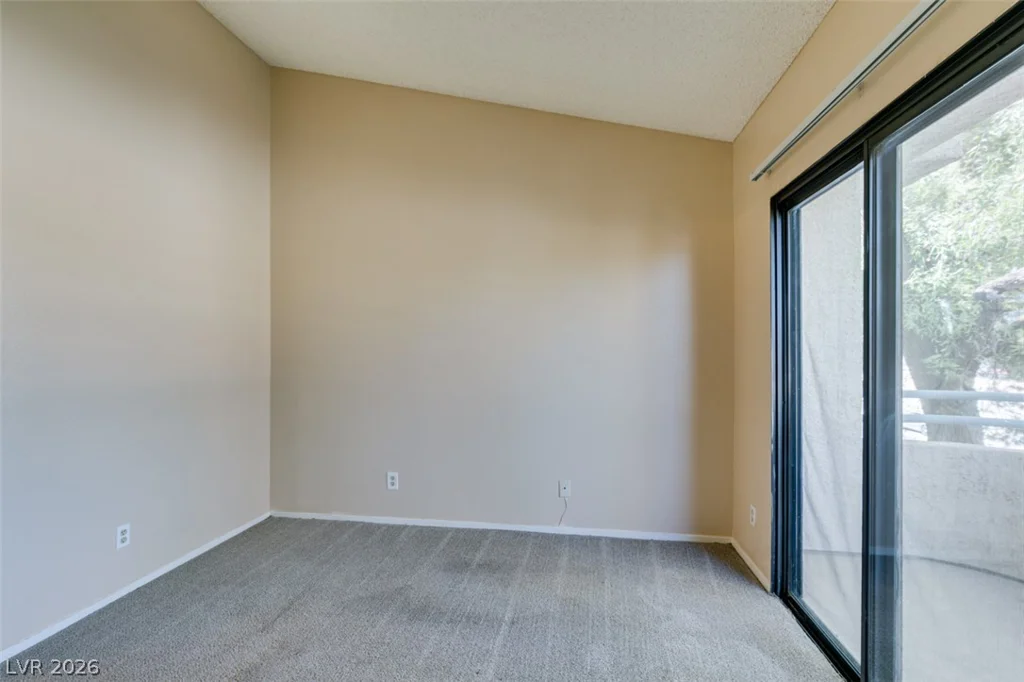 940 Sloan, Las Vegas, NV 89110