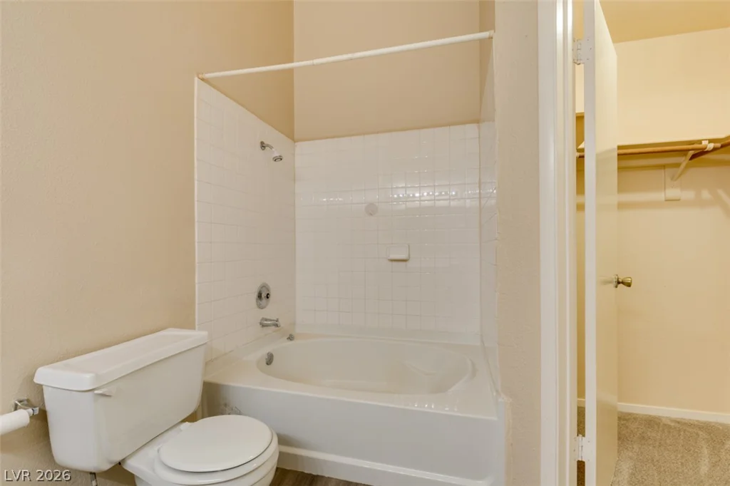 940 Sloan, Las Vegas, NV 89110