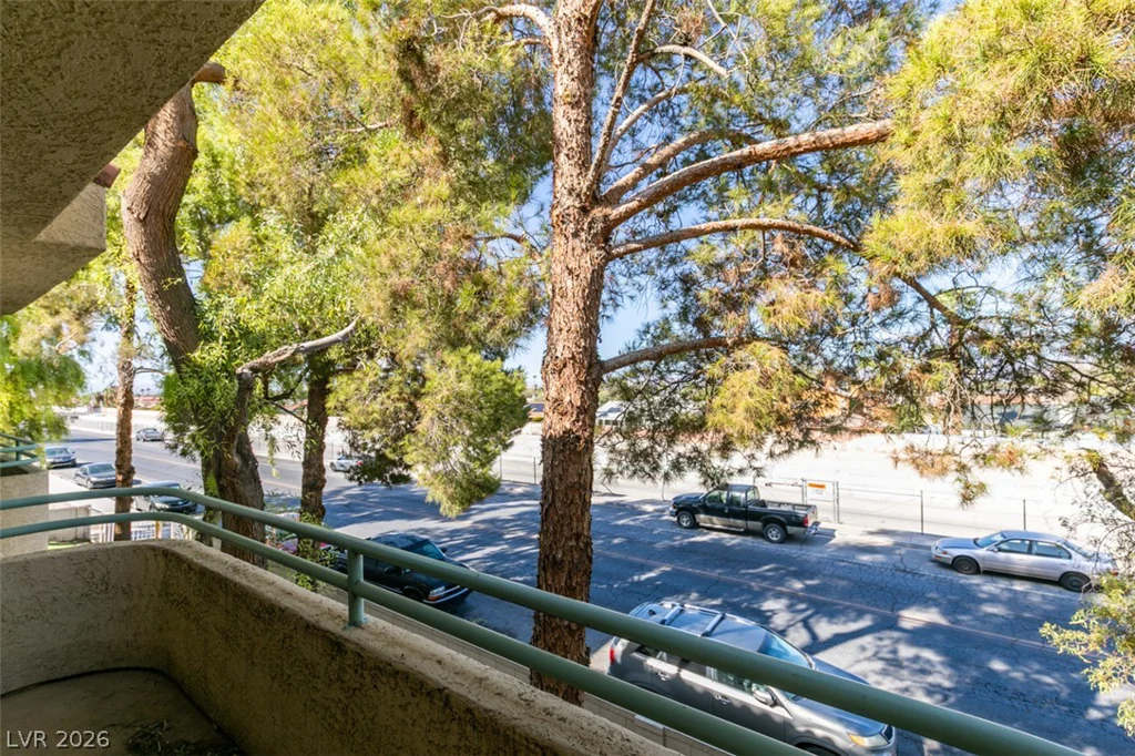 940 Sloan, Las Vegas, NV 89110