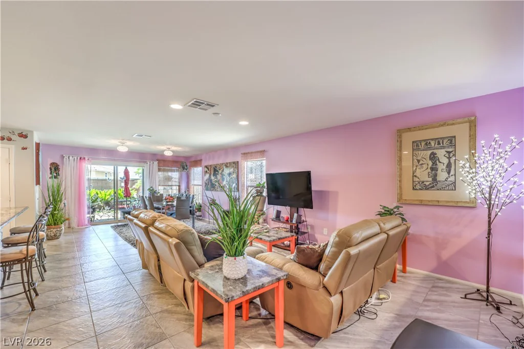 6221 Silver Bank, North Las Vegas, NV 89031
