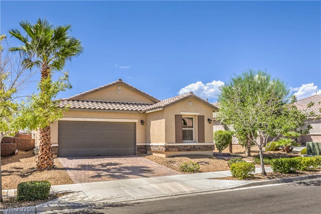 6221 Silver Bank, North Las Vegas, NV 89031
