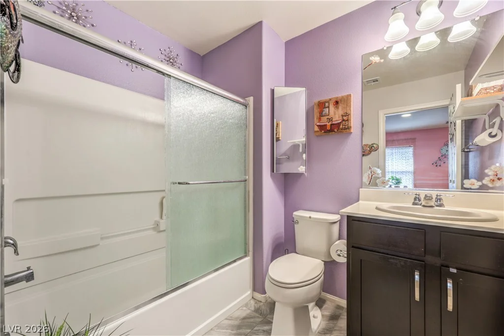 6221 Silver Bank, North Las Vegas, NV 89031