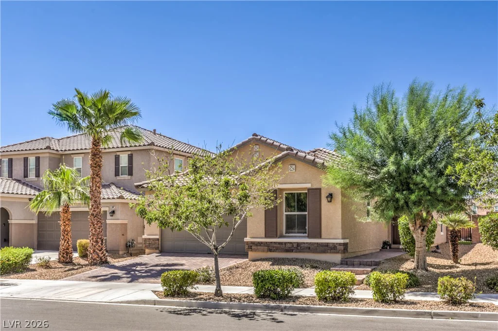 6221 Silver Bank, North Las Vegas, NV 89031