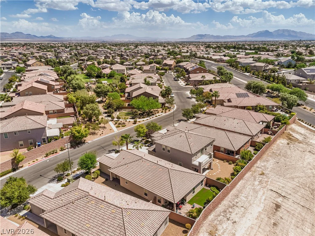 6221 Silver Bank, North Las Vegas, NV 89031