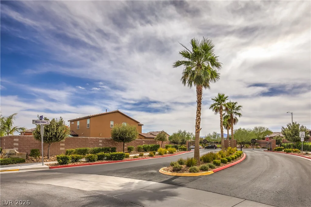 6221 Silver Bank, North Las Vegas, NV 89031
