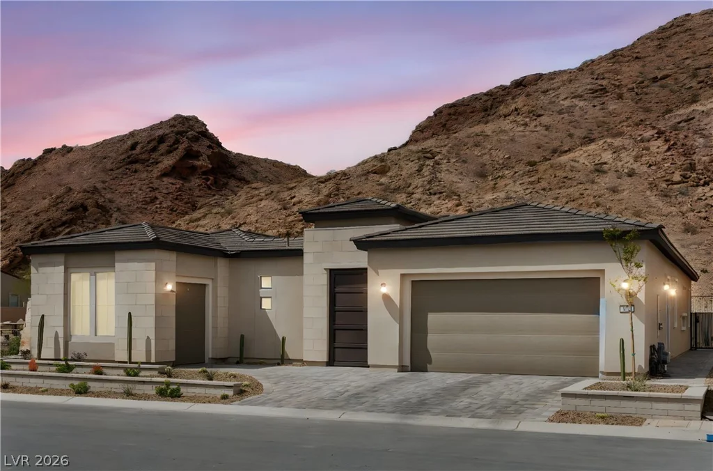 153 Mirage View, Henderson, NV 89011