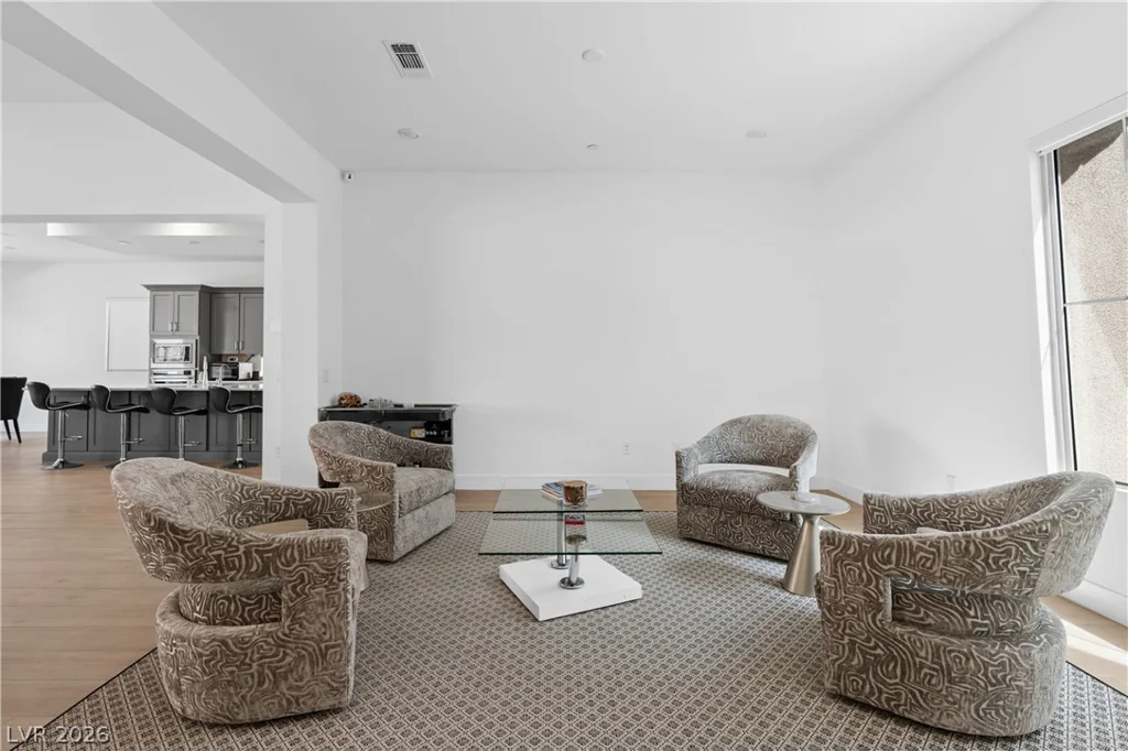 153 Mirage View, Henderson, NV 89011
