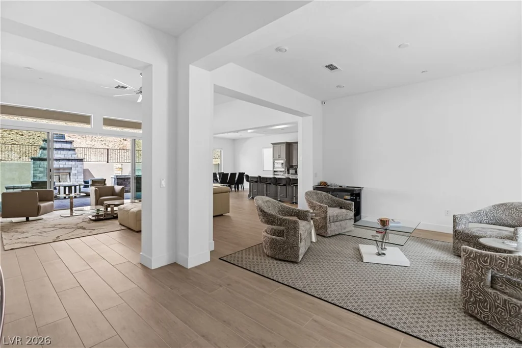 153 Mirage View, Henderson, NV 89011
