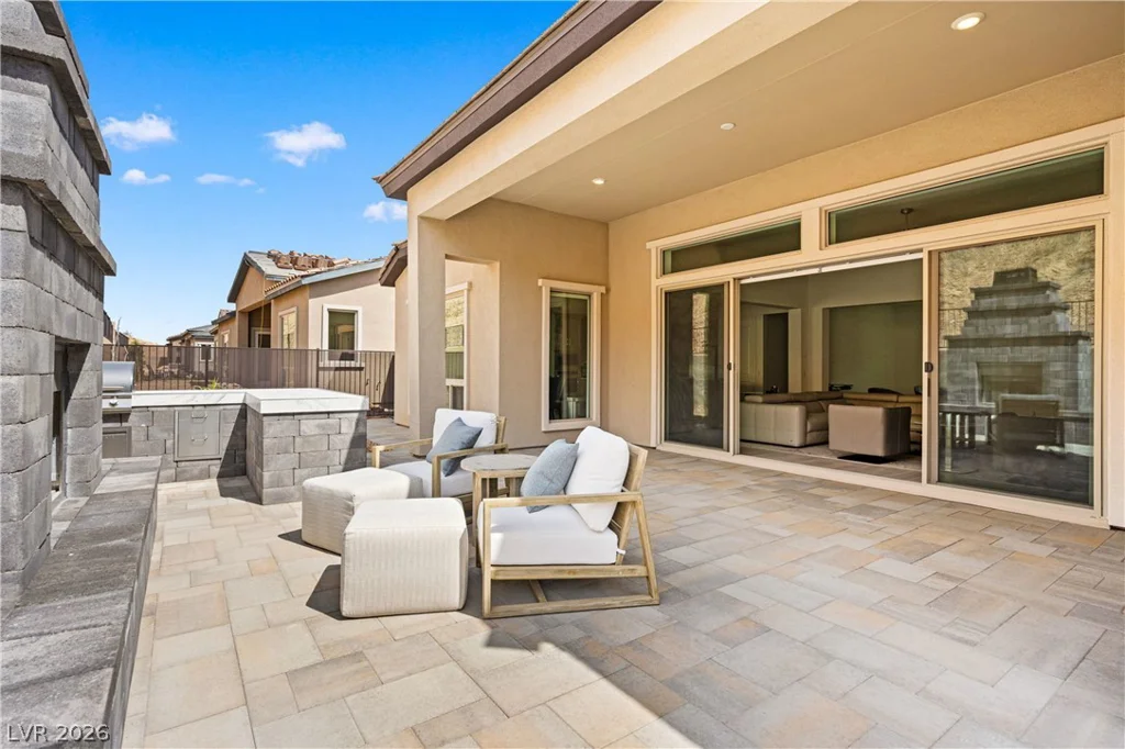 153 Mirage View, Henderson, NV 89011