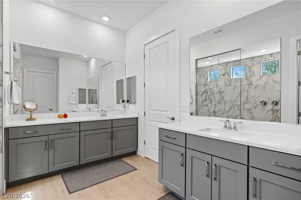 153 Mirage View, Henderson, NV 89011