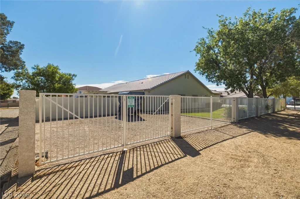 8850 Tenaya, Las Vegas, NV 89113