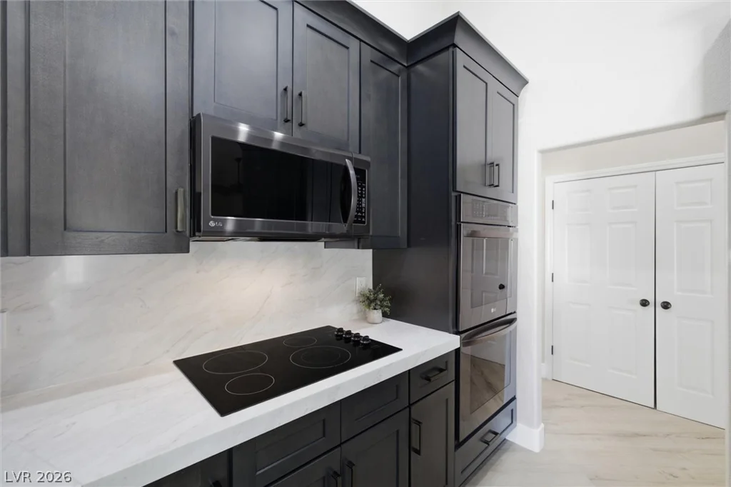 8850 Tenaya, Las Vegas, NV 89113
