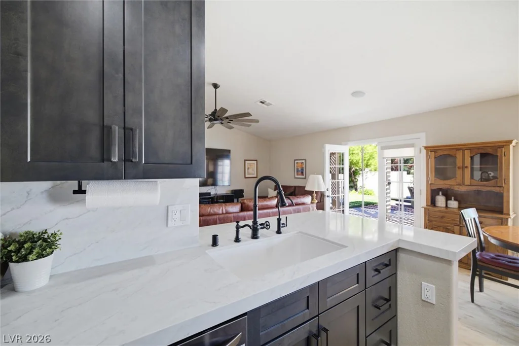 8850 Tenaya, Las Vegas, NV 89113