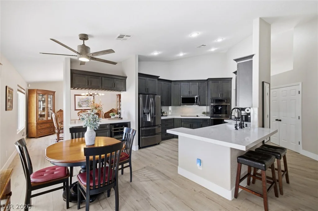 8850 Tenaya, Las Vegas, NV 89113