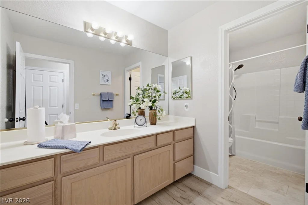 8850 Tenaya, Las Vegas, NV 89113
