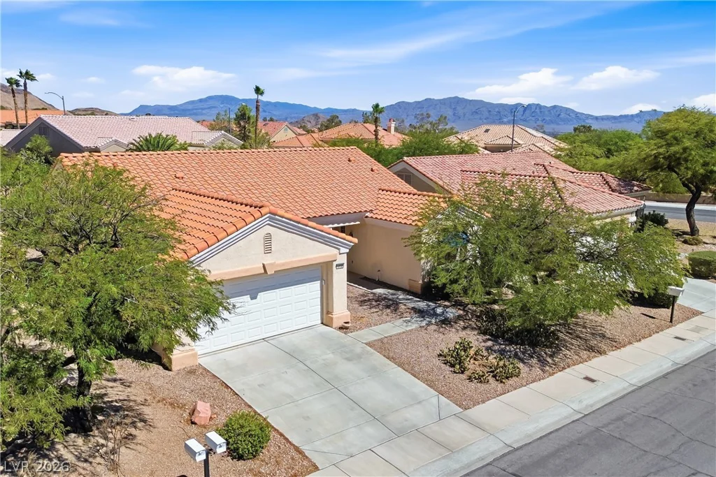 10704 Heritage Hills, Las Vegas, NV 89134